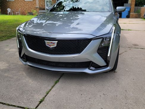 Used 2025 Cadillac CT5 V image 8