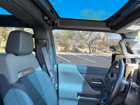 Used 2024 GMC Hummer EV 3X w/ Extreme Off-Road Package AWD/4WD image 13