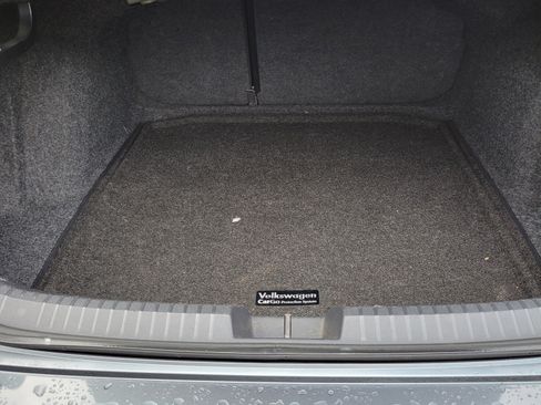 Used 2019 Volkswagen Jetta SE image 10