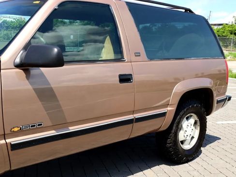 Used 1994 Chevrolet Blazer 4WD image 10