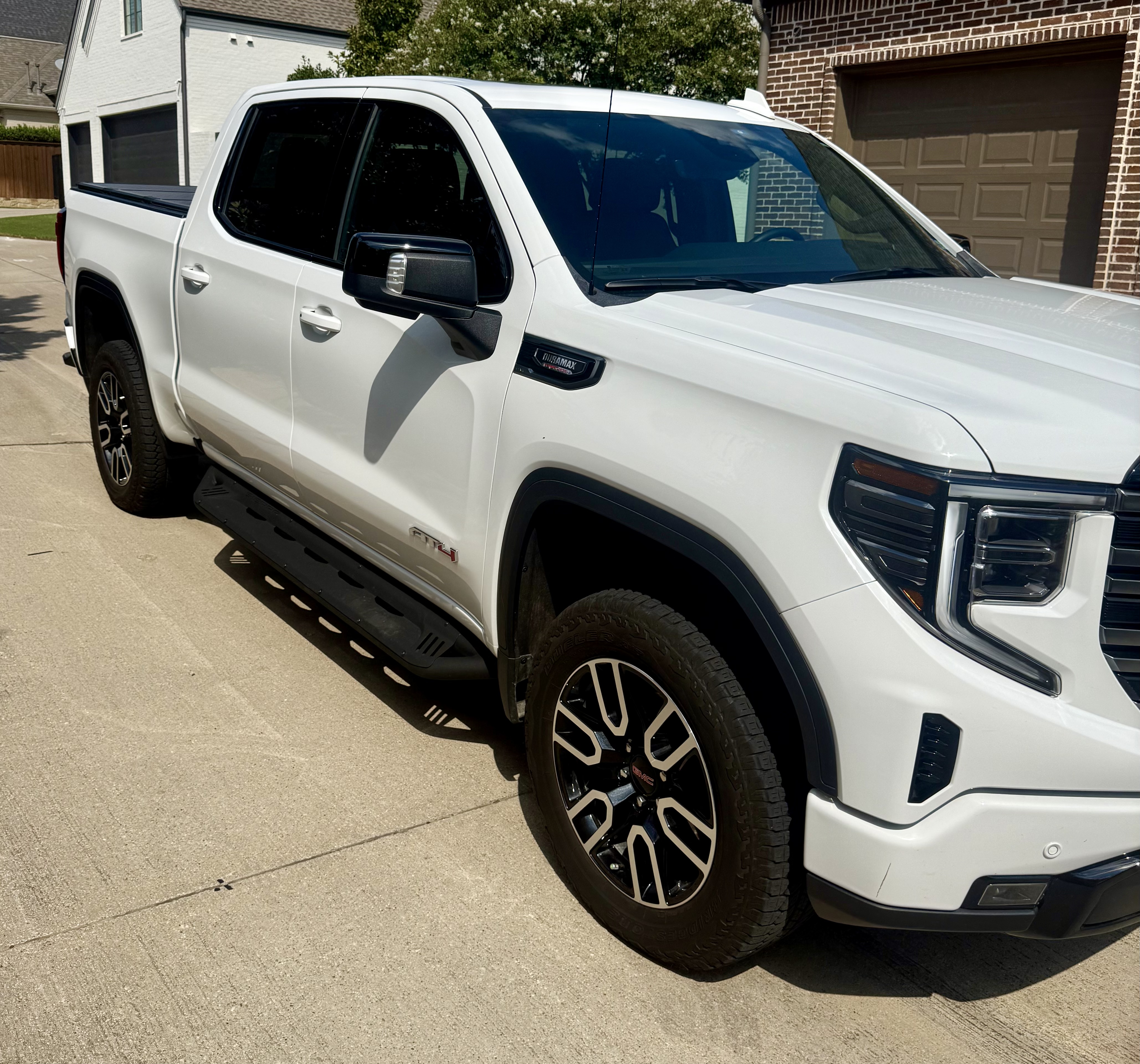 Used 2026 GMC Sierra 1500 AT4 w/ AT4 Premium Package AWD/4WD image 11