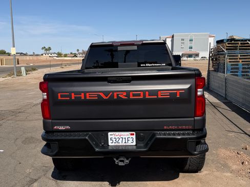 Used 2021 Chevrolet Silverado 1500 RST w/ Convenience Package II AWD/4WD image 6