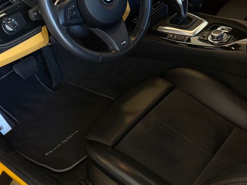 Used 2011 BMW Z4 sDrive35is RWD image 21