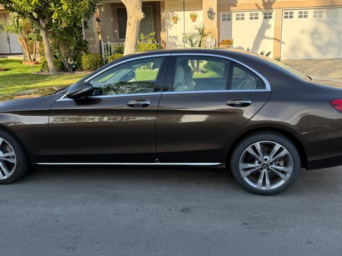 Used 2017 Mercedes-Benz C 300 C 300 Sedan 4D image 5