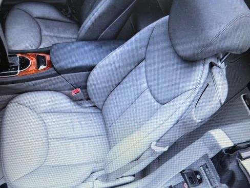 Used 2004 Mercedes-Benz SL 500 image 10