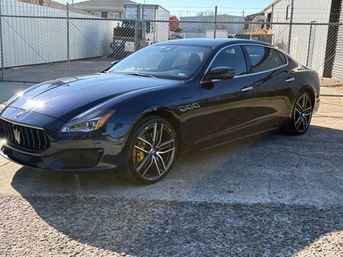 Used 2022 Maserati Quattroporte Modena image 8