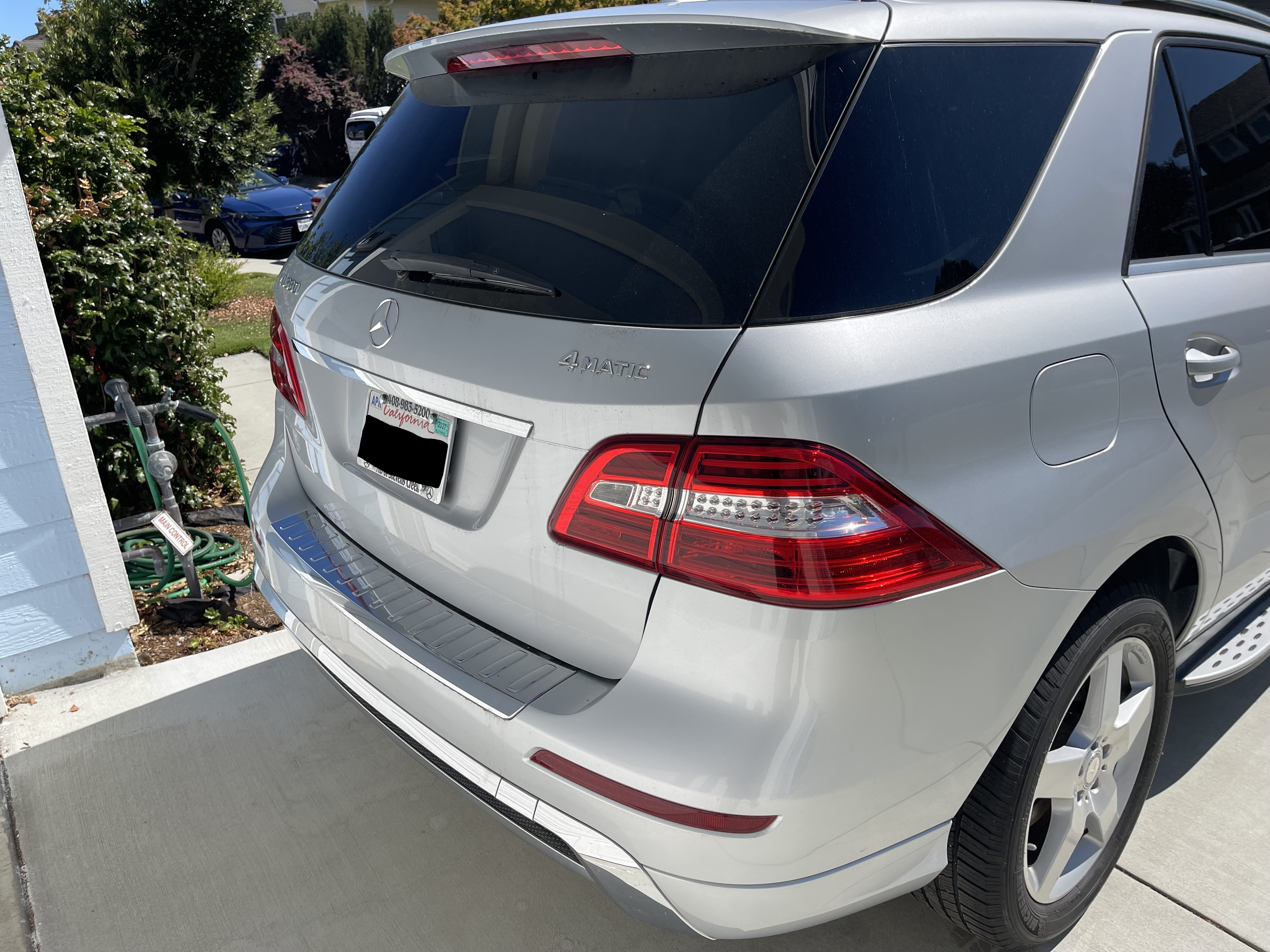 Used 2014 Mercedes-Benz ML 550 4MATIC image 4