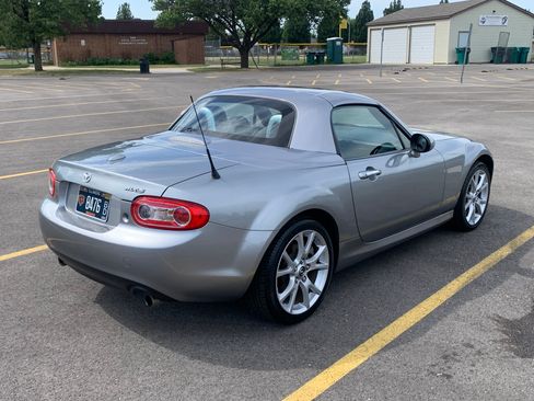 Used 2013 MAZDA MX-5 Miata Grand Touring w/ Premium Pkg RWD image 5
