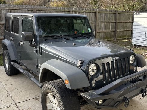 Used 2017 Jeep Wrangler Unlimited Sport w/ Quick Order Package 24S image 6