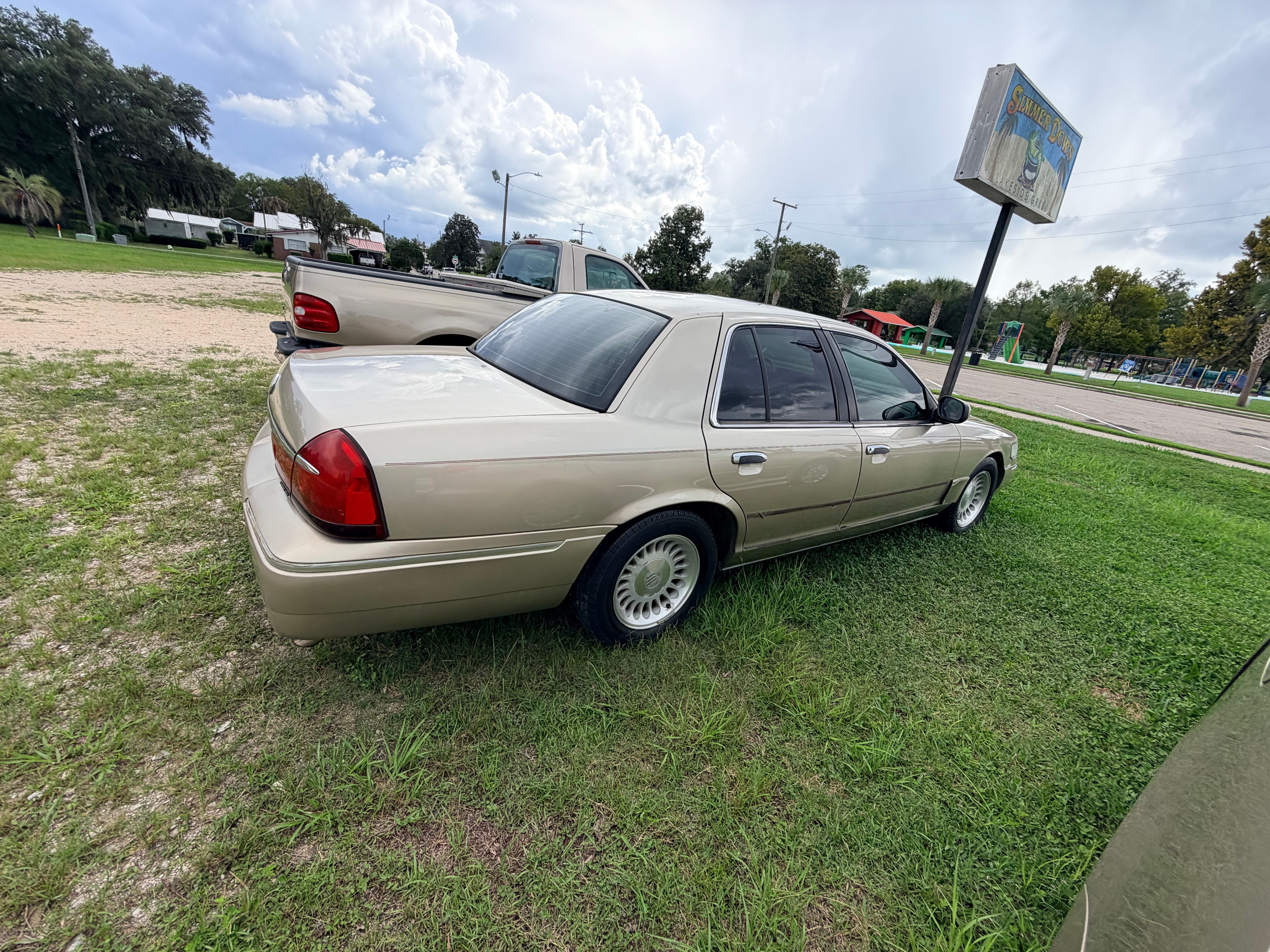 Used 2000 Mercury Grand Marquis LS RWD image 6