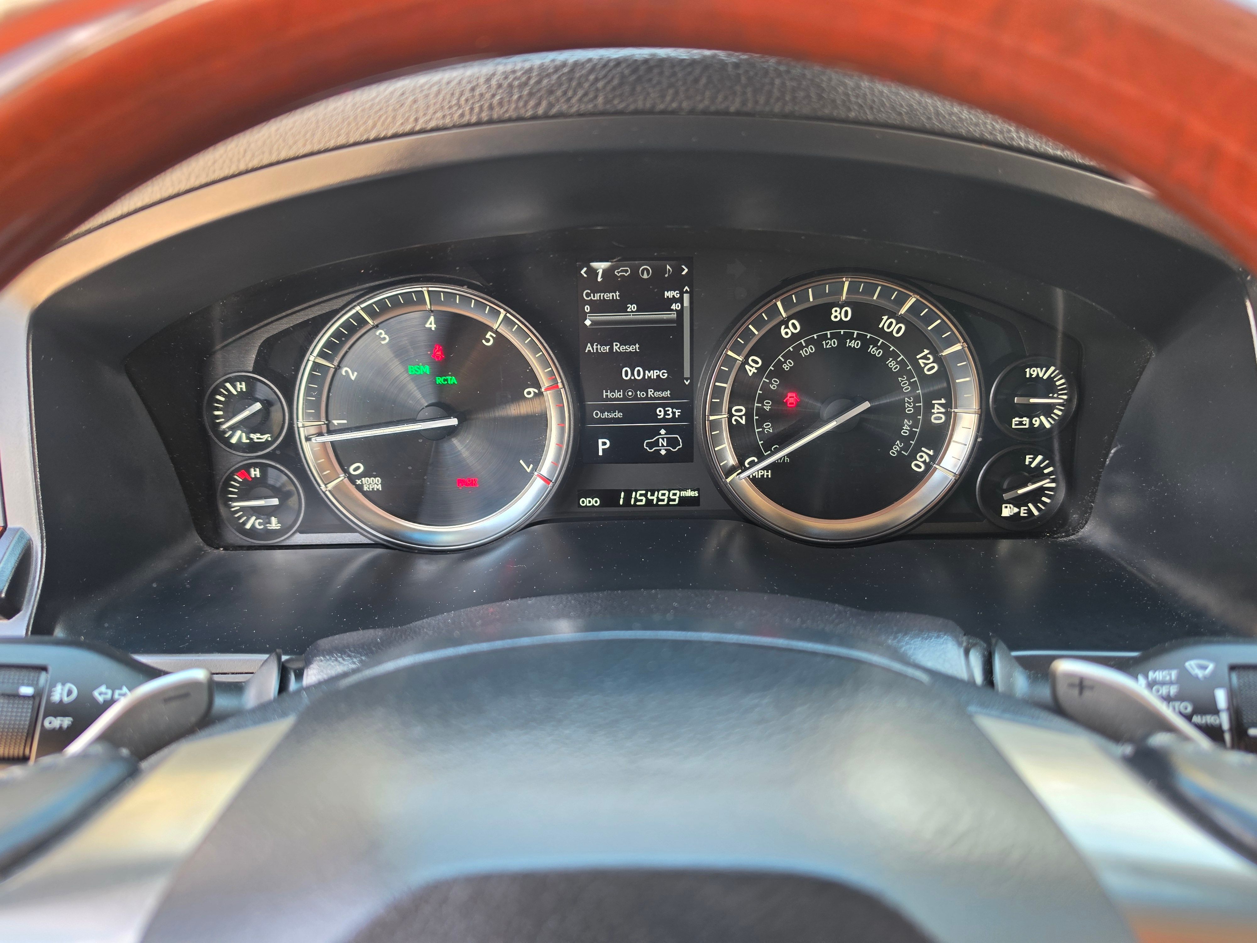 Used 2019 Lexus LX 570 4WD w/ Luxury Package image 20