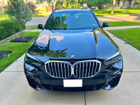 Used 2019 BMW X5 xDrive40i w/ M Sport Package AWD/4WD image 4