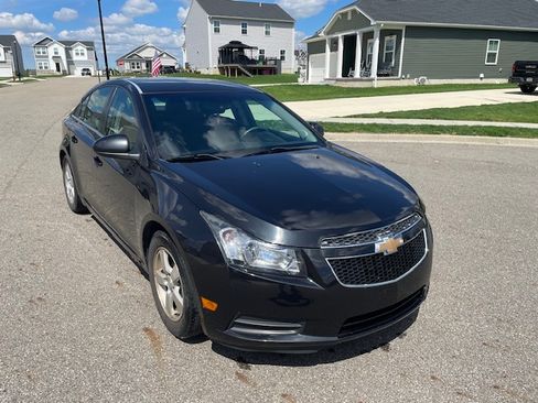 Used 2014 Chevrolet Cruze LT image 14