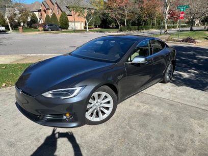 Used 2016 Tesla Model S 90D