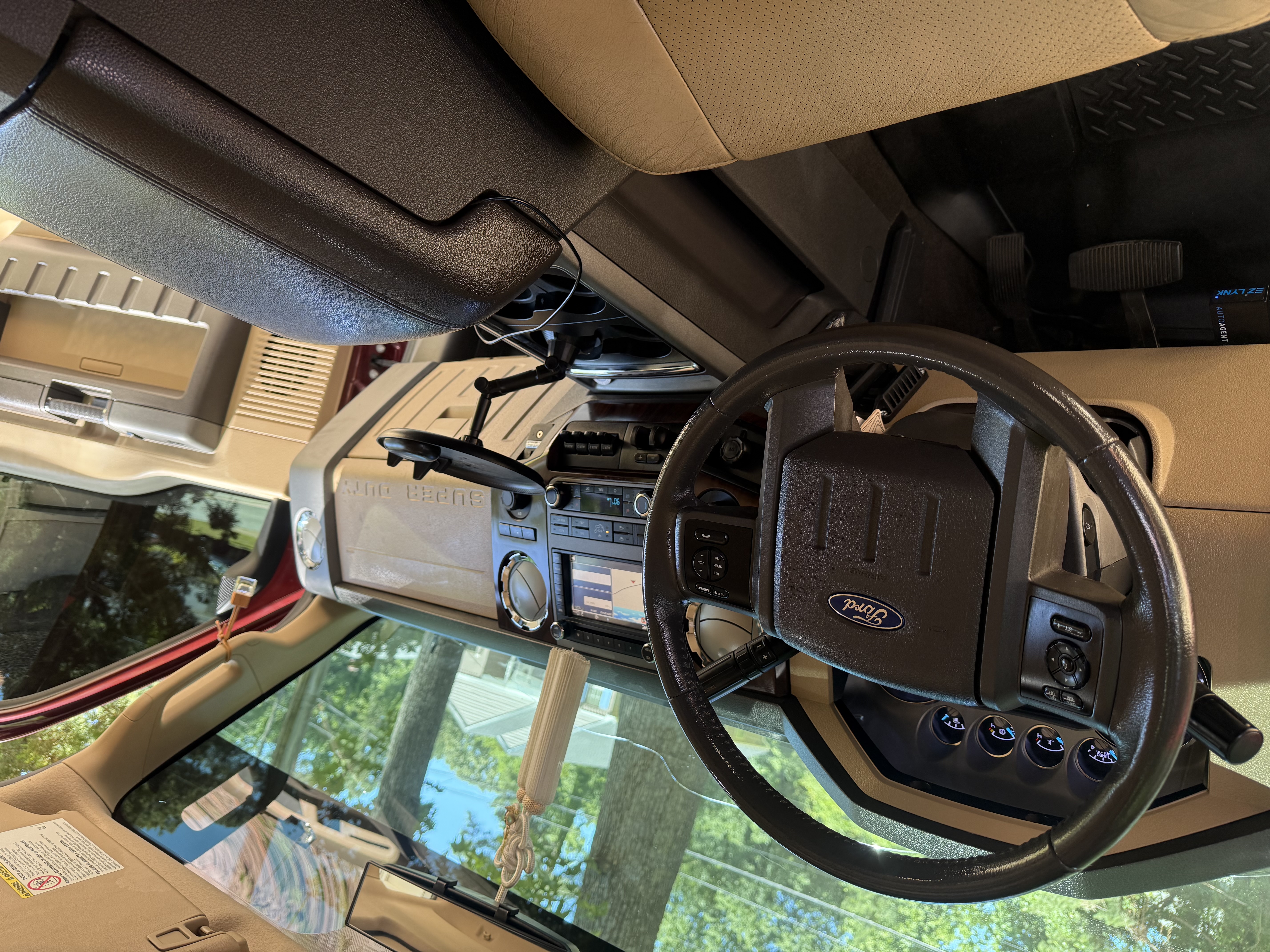 Used 2012 Ford F350 Lariat w/ Lariat Ultimate Pkg AWD/4WD image 18