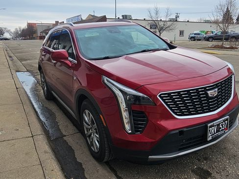 Used 2019 Cadillac XT4 Premium Luxury w/ Cold Weather Package image 1