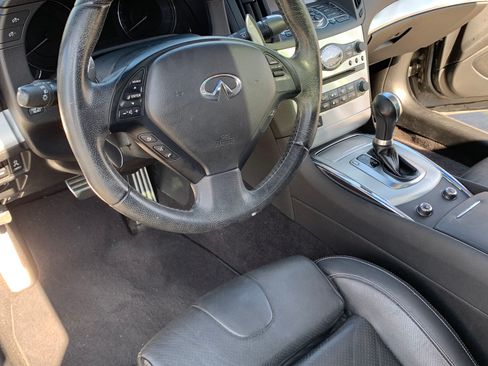 Used 2013 INFINITI G37 Journey w/ Premium Pkg image 14