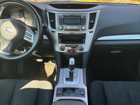 Used 2013 Subaru Legacy 2.5i Premium w/ All-Weather Pkg + Moonroof AWD/4WD image 6