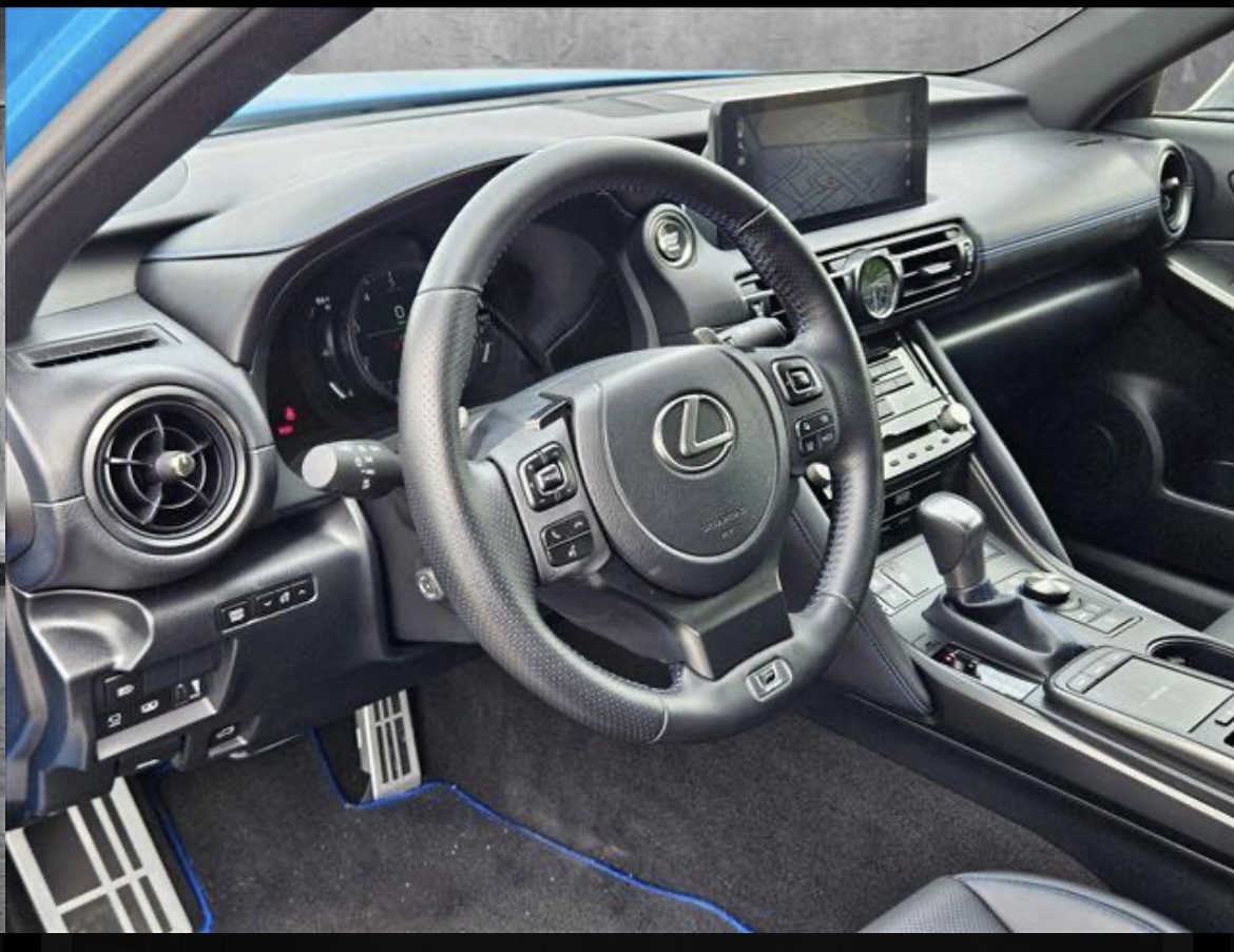 Used 2024 Lexus IS 500 w/ Special Appearance Package RWD image 6