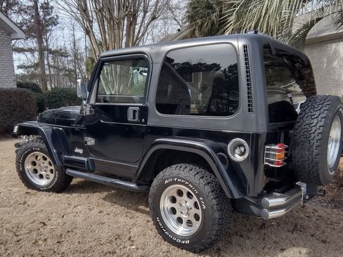 Used 1998 Jeep Wrangler Sahara image 5
