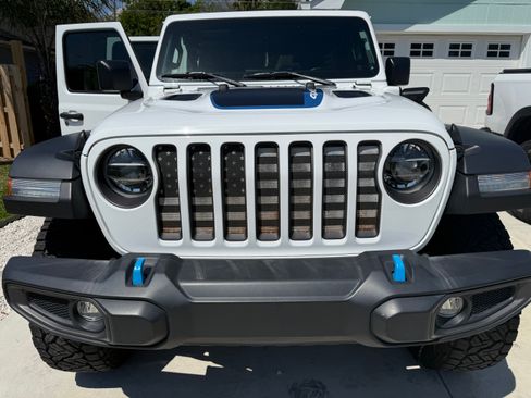 Used 2021 Jeep Wrangler Unlimited Rubicon 4xe w/ Cold Weather Group image 12