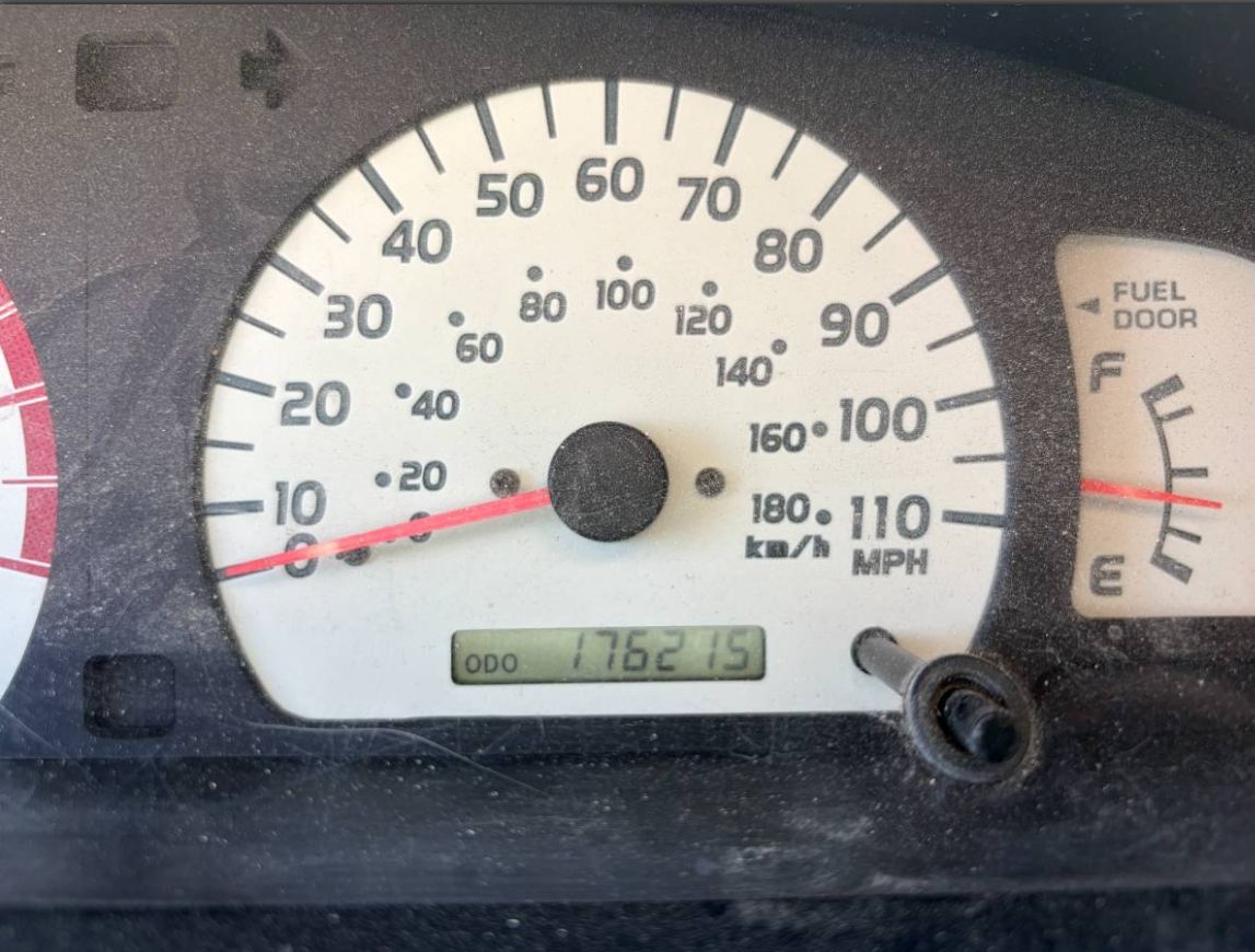 Used 2004 Toyota Tacoma PreRunner RWD image 11
