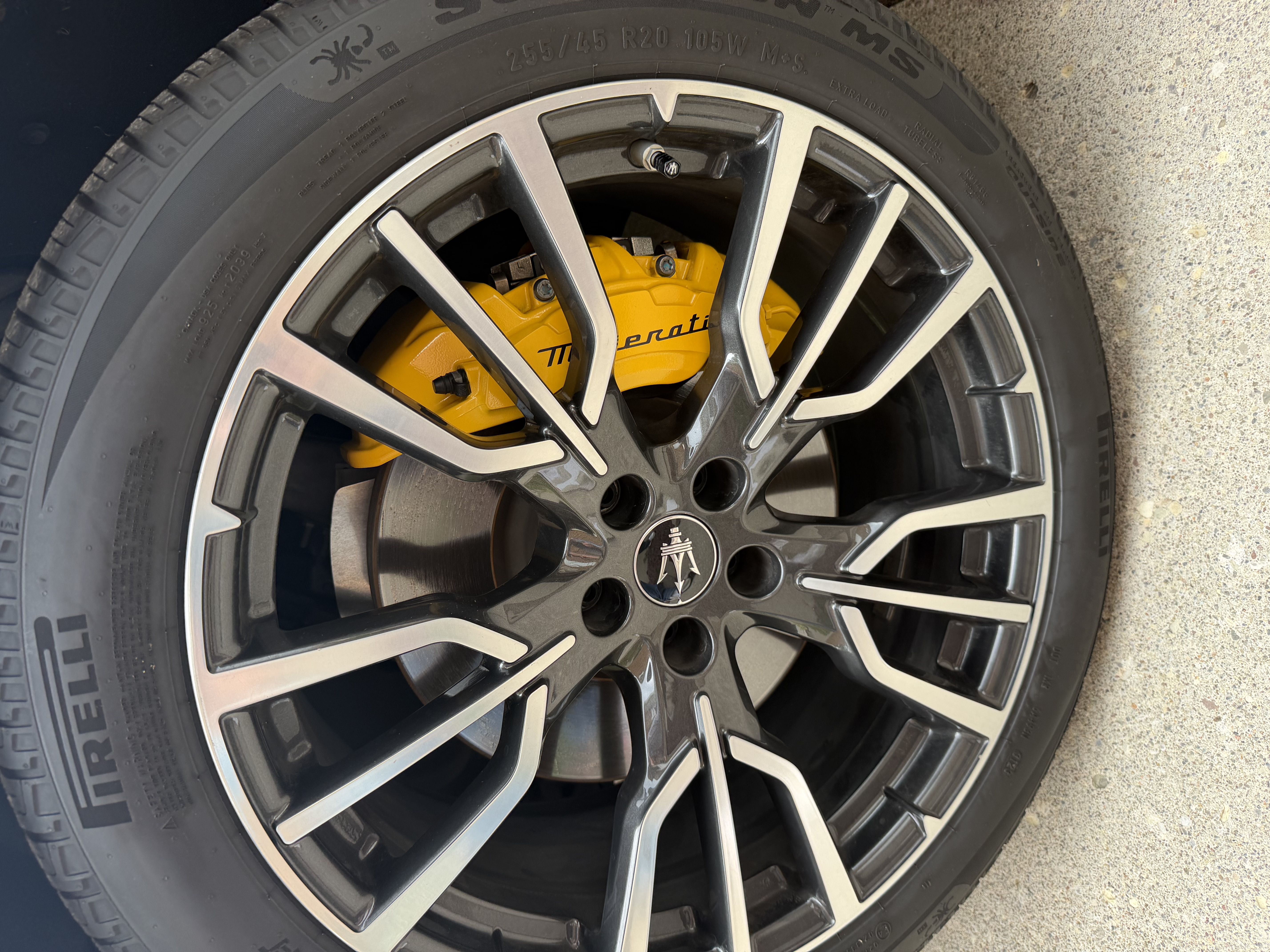 Used 2023 Maserati Grecale GT AWD/4WD image 14