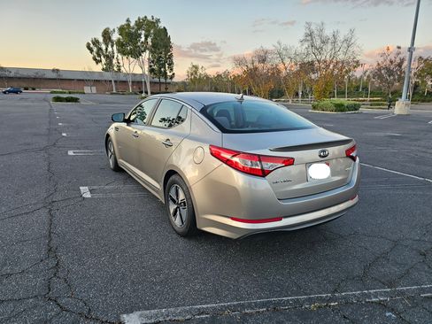 Used 2013 Kia Optima LX w/ Hybrid Convenience Pkg image 6