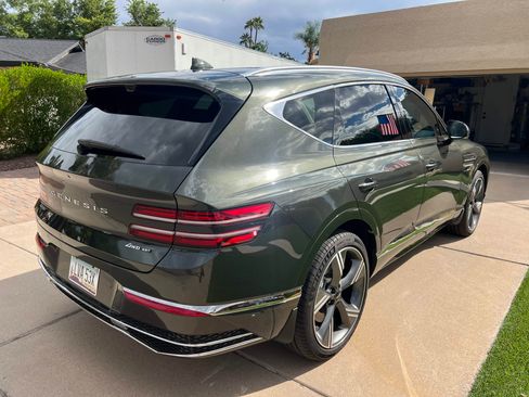 Used 2025 Genesis GV80 3.5T Prestige image 13