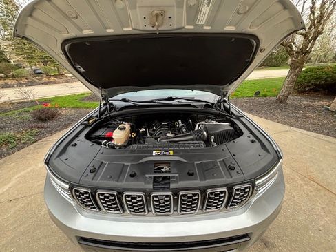 Used 2021 Jeep Grand Cherokee L Summit image 31