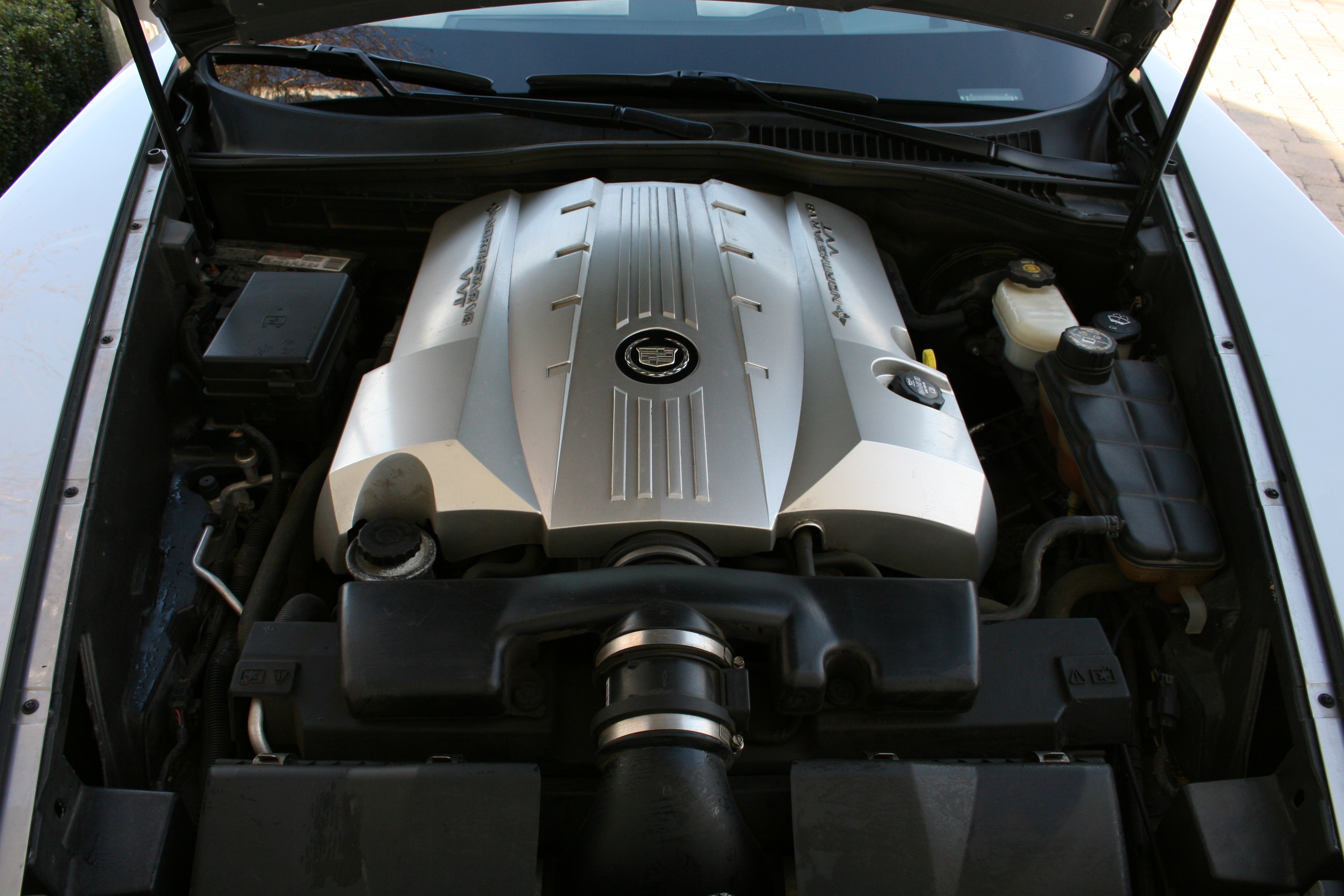 Used 2006 Cadillac XLR RWD image 8