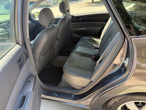 Used 2006 Toyota Prius image 12