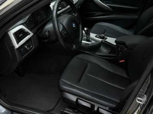 Used 2015 BMW 320i Sedan RWD image 20