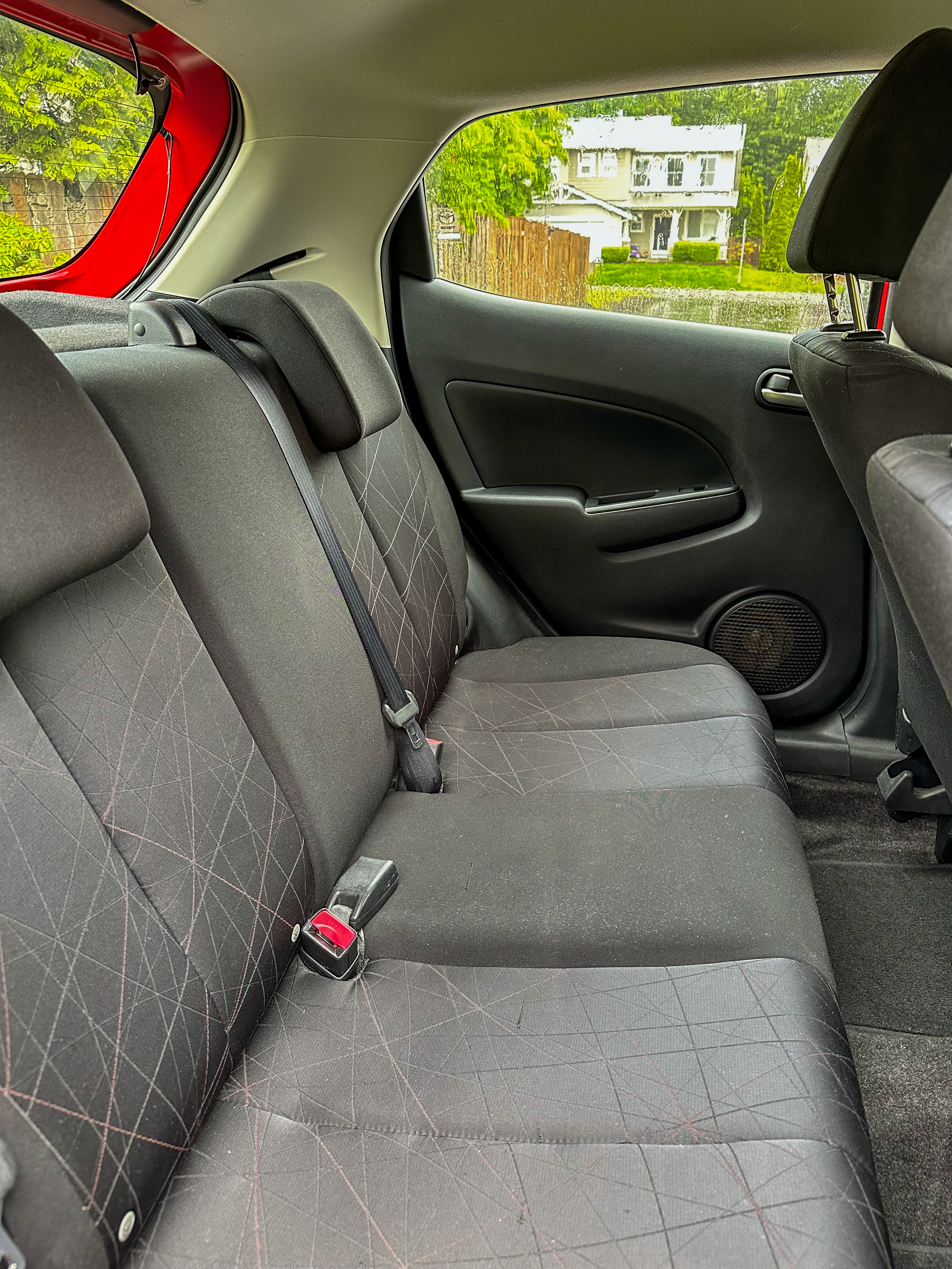 Used 2011 MAZDA MAZDA2 Sport FWD image 5