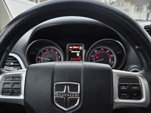 Used 2018 Dodge Journey Crossroad w/ Nav & Sun Group image 18