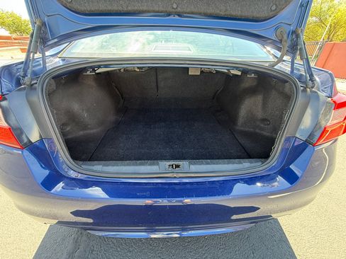 Used 2017 Subaru Legacy 2.5i AWD/4WD image 11