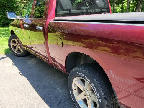 Used 2017 RAM 1500 Express w/ Express Value Package AWD/4WD image 5