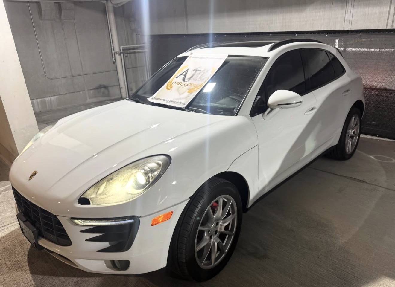 Used 2018 Porsche Macan S w/ Premium Package Plus AWD/4WD image 1