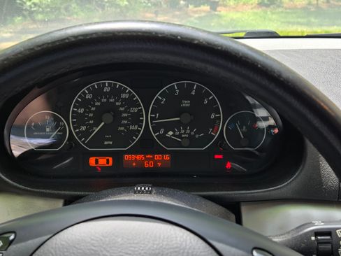 Used 2005 BMW 330Ci Convertible RWD image 10