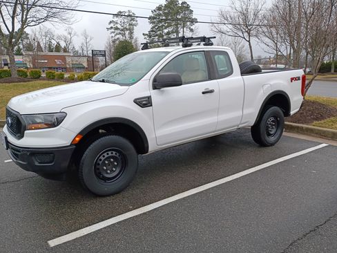 Used 2019 Ford Ranger XL w/ Equipment Group 101A Mid image 6