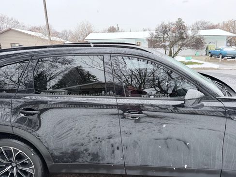 Used 2025 MAZDA CX-70 Plug-In Hybrid w/ Premium Plus image 8