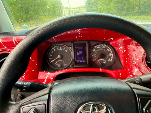 Used 2020 Toyota Tacoma SR RWD image 13