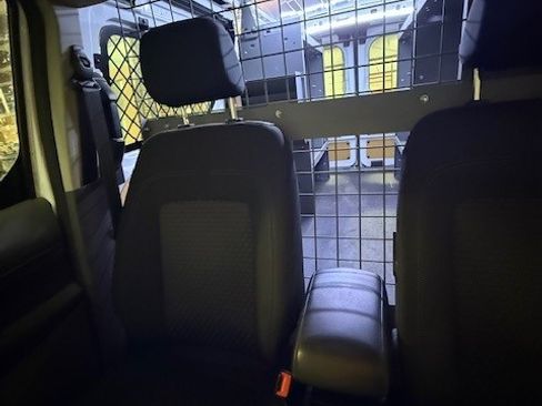 Used 2019 Ford Transit Connect XLT image 9