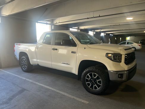 Used 2014 Toyota Tundra SR AWD/4WD image 1