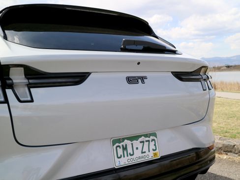 Used 2022 Ford Mustang Mach-E GT image 15