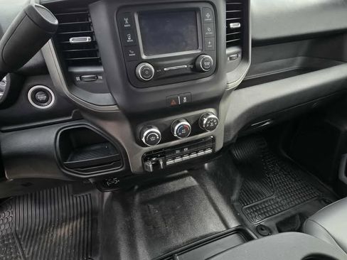 Used 2022 RAM 3500 Tradesman image 15