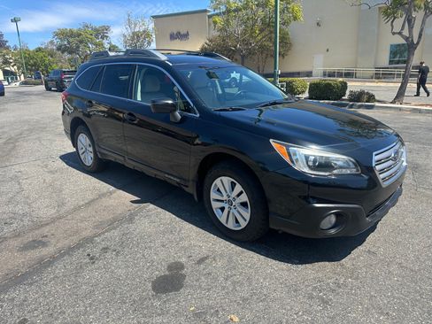 Used 2015 Subaru Outback 2.5i Premium w/ Popular Package #2 AWD/4WD image 15
