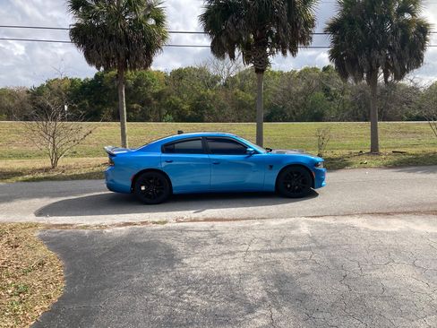 Used 2015 Dodge Charger R/T image 6