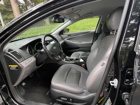 Used 2013 Hyundai Sonata Limited image 12
