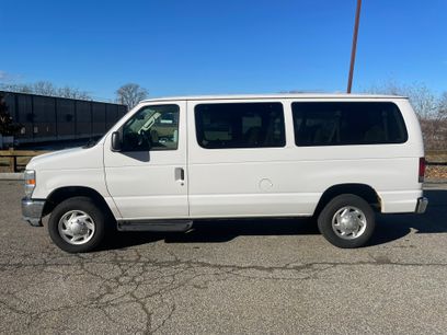 Used 2011 Ford E-350 and Econoline 350 XLT